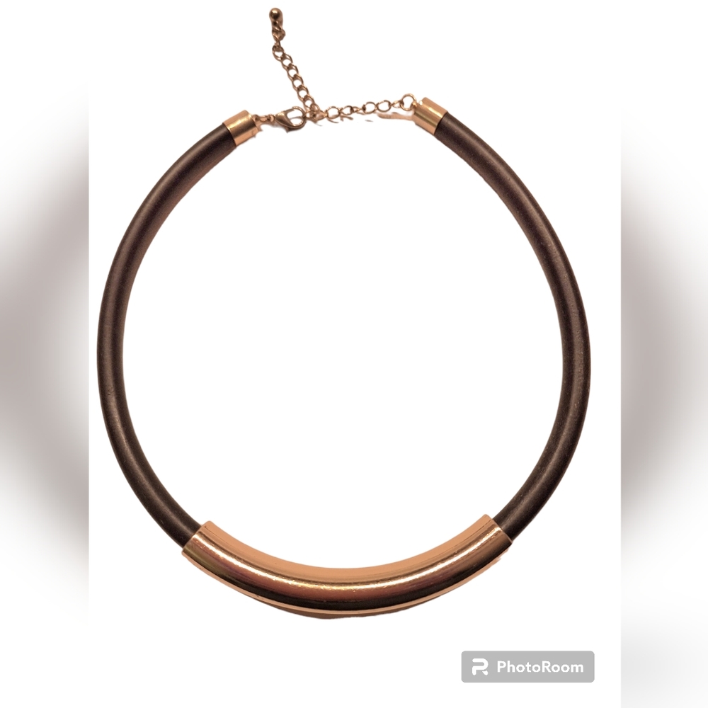 Necklace - Picture 4 of 5